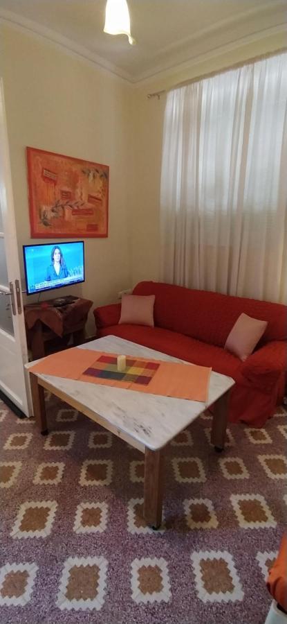 Apartament Pireas Port Next To Metro Artistic House Zewnętrze zdjęcie