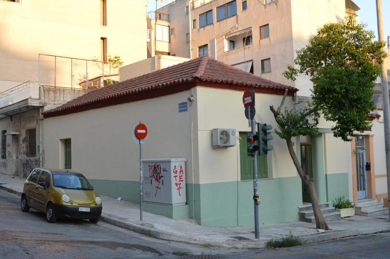 Apartament Pireas Port Next To Metro Artistic House Zewnętrze zdjęcie