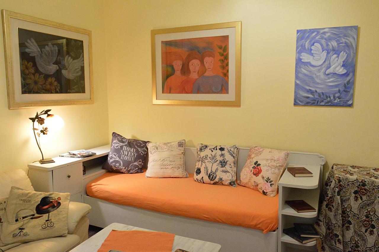Apartament Pireas Port Next To Metro Artistic House Zewnętrze zdjęcie
