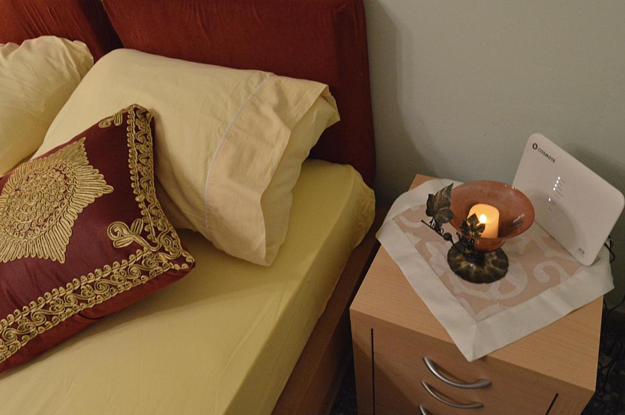 Apartament Pireas Port Next To Metro Artistic House Zewnętrze zdjęcie