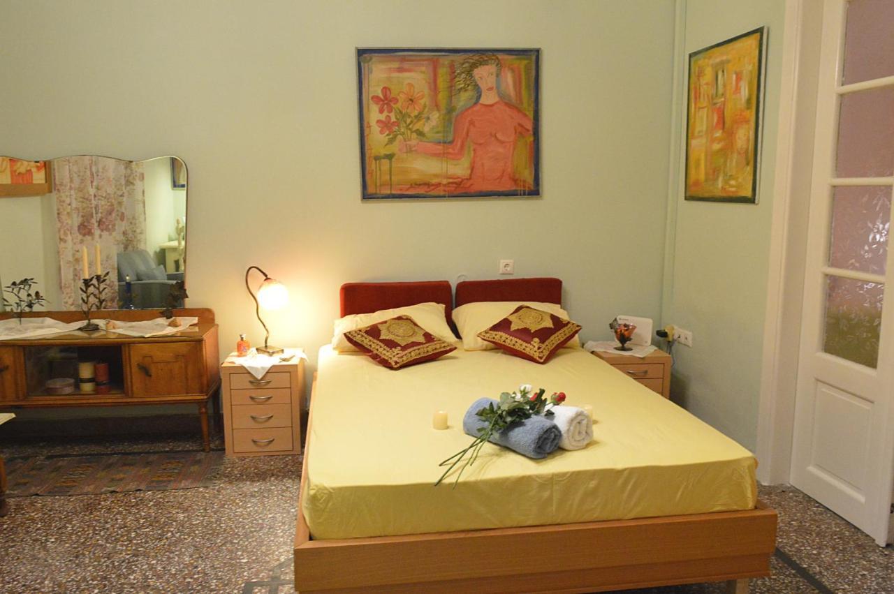 Apartament Pireas Port Next To Metro Artistic House Zewnętrze zdjęcie